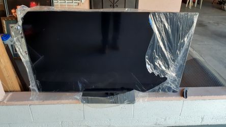 TV Vizio 48 Inch LED  With Remote 