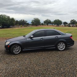 2009 Mercedes-Benz C-Class