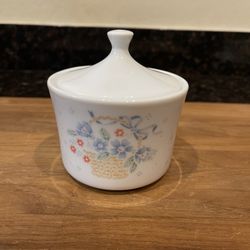 Corningware "Country Cornflower" sugar bowl