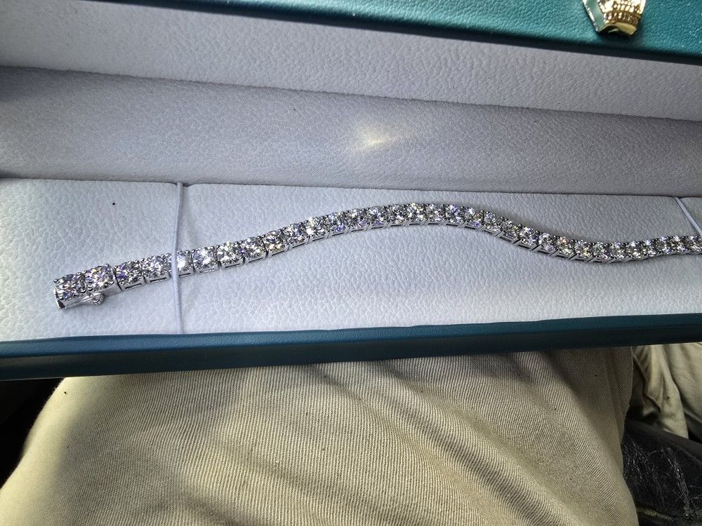 25.5 Cwt Asher Cut Moissanite 7in Tennis Braclet