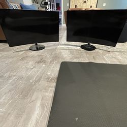 2x Samsung 32 Inch Curved Monitors