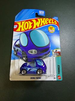 Hot wheels Deora Tooned Blue New