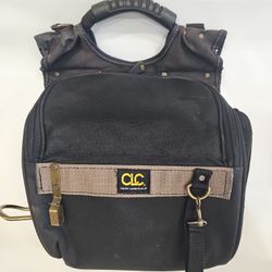 CLC 1509 21-Pocket Zippered Electricians Tool Pouch  I-8403