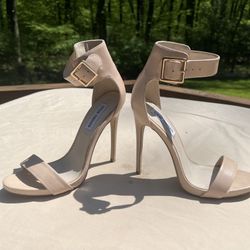 STEVE MADDEN Marlenee Heel in Blush Pump High Heel Shoe Size 8
