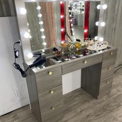 New Make Up Vanity 