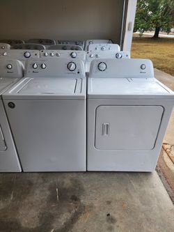 CLEAN Amana High Efficiency Washer And Dryer 