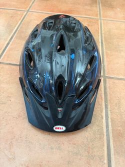 Bell bicycle helmet