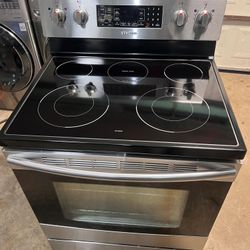 $480 semi- nueva estufa 