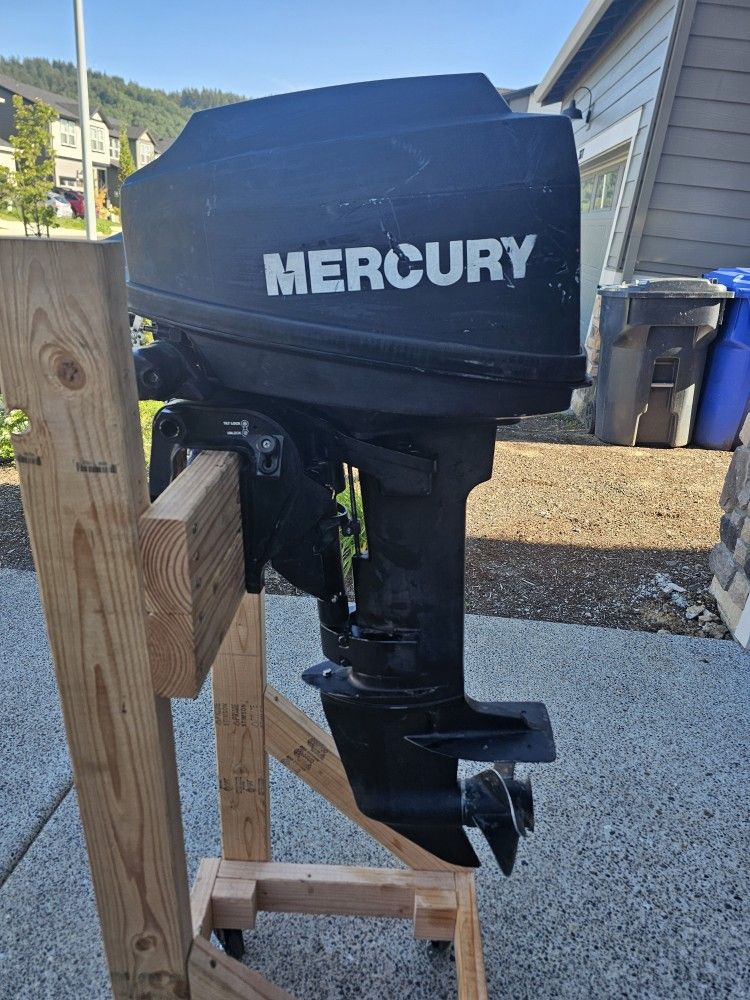 Mercury Outboard Motor