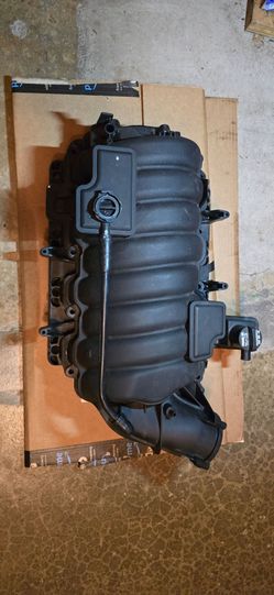 Intake manifold from 6.4 scat pack