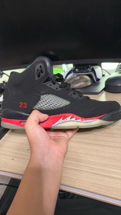 Nike Air Jordan retro 5 top 3