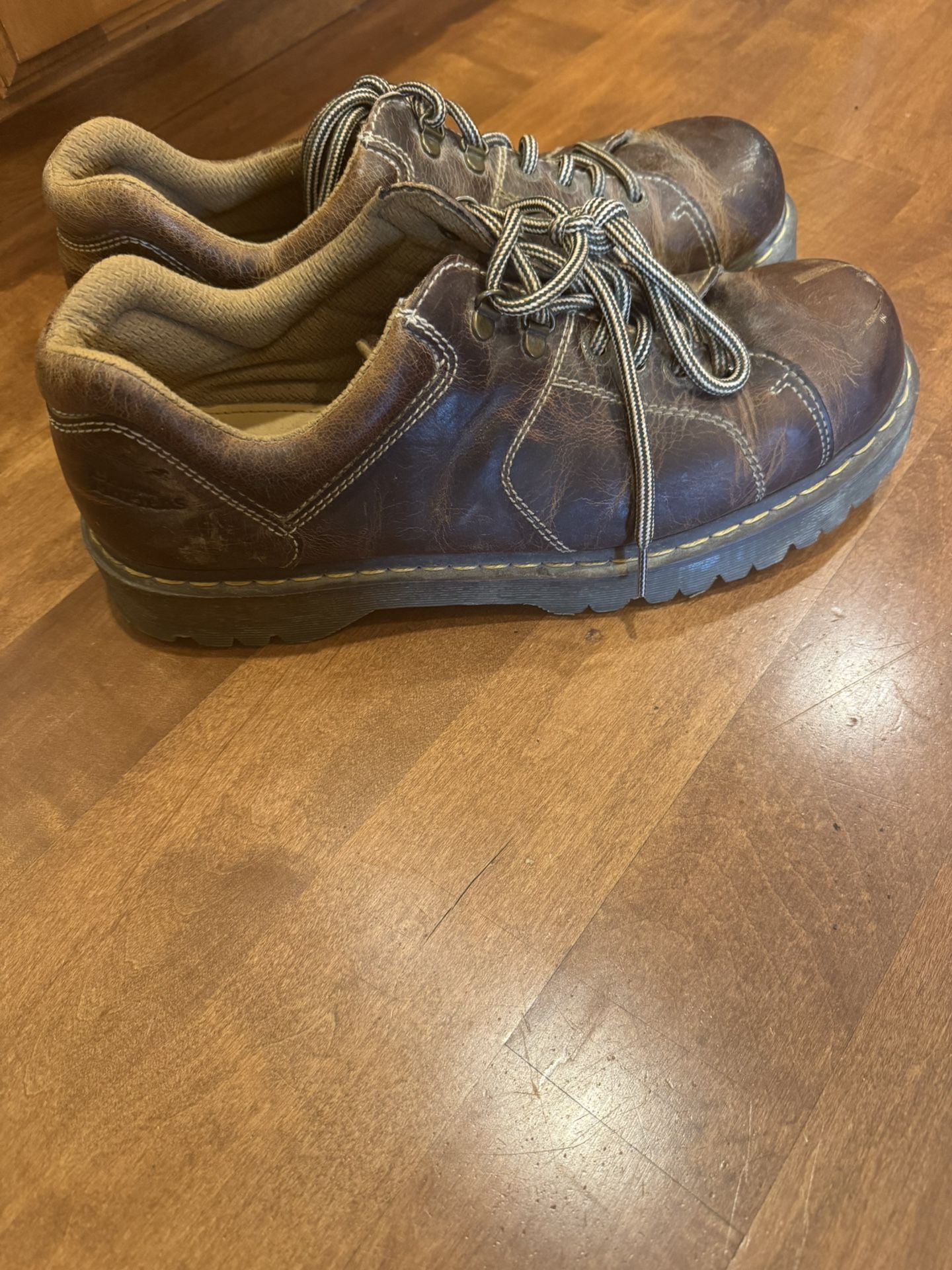 Men’s Vintage Y2K Dr Martens Lace Up Shoes Can Ship If Needed