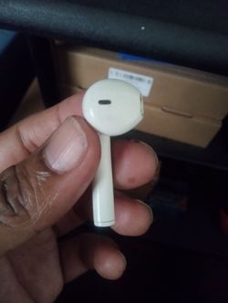 TWS LEFT EARBUD