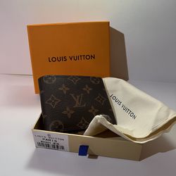 Brown Louis Vuitton Men’s Wallet