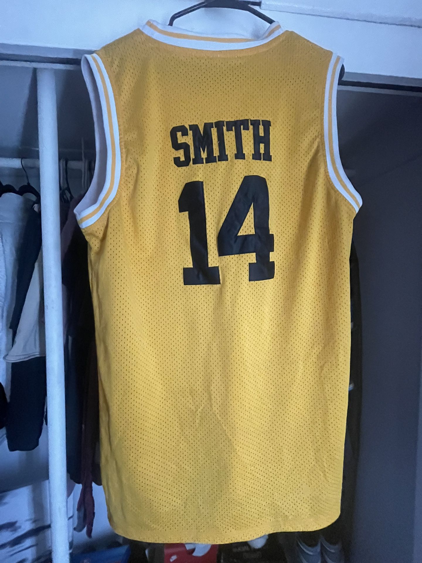 Men's Medium Will Smith Fresh Prince Bell Air Academy Basketball Jersey for  Sale in Los Angeles, CA - OfferUp
