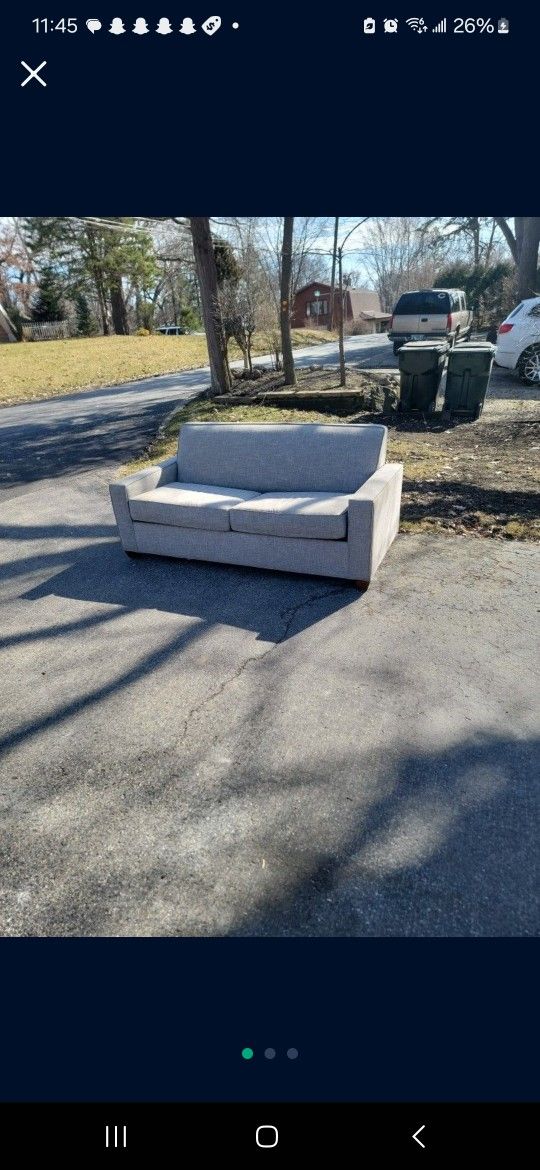 Couch Fold Out