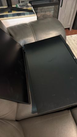 FIRM PRICE 2 gaming monitors one missing stand and both without power cord