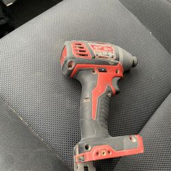M18 Milwaukee