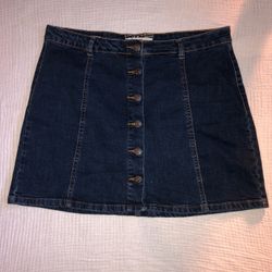 Hot Kiss Jean Skirt
