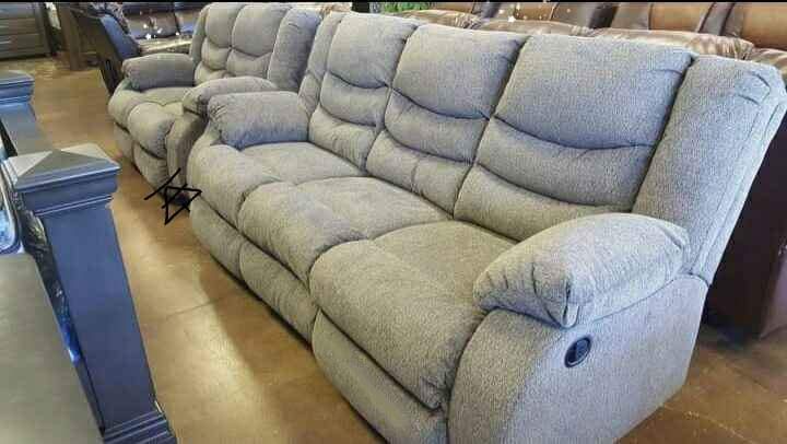 Tulen GrayReclining Sofa
Ashley Furniture$10 Down Payment And Financing Available