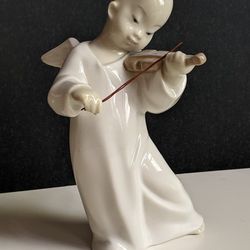 Lladro Chinese Angel Playing The Violin Figurine