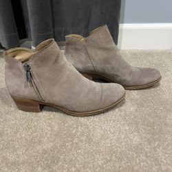 Tan Leather Lucky Brand Ankle Boots Size 8.5. 