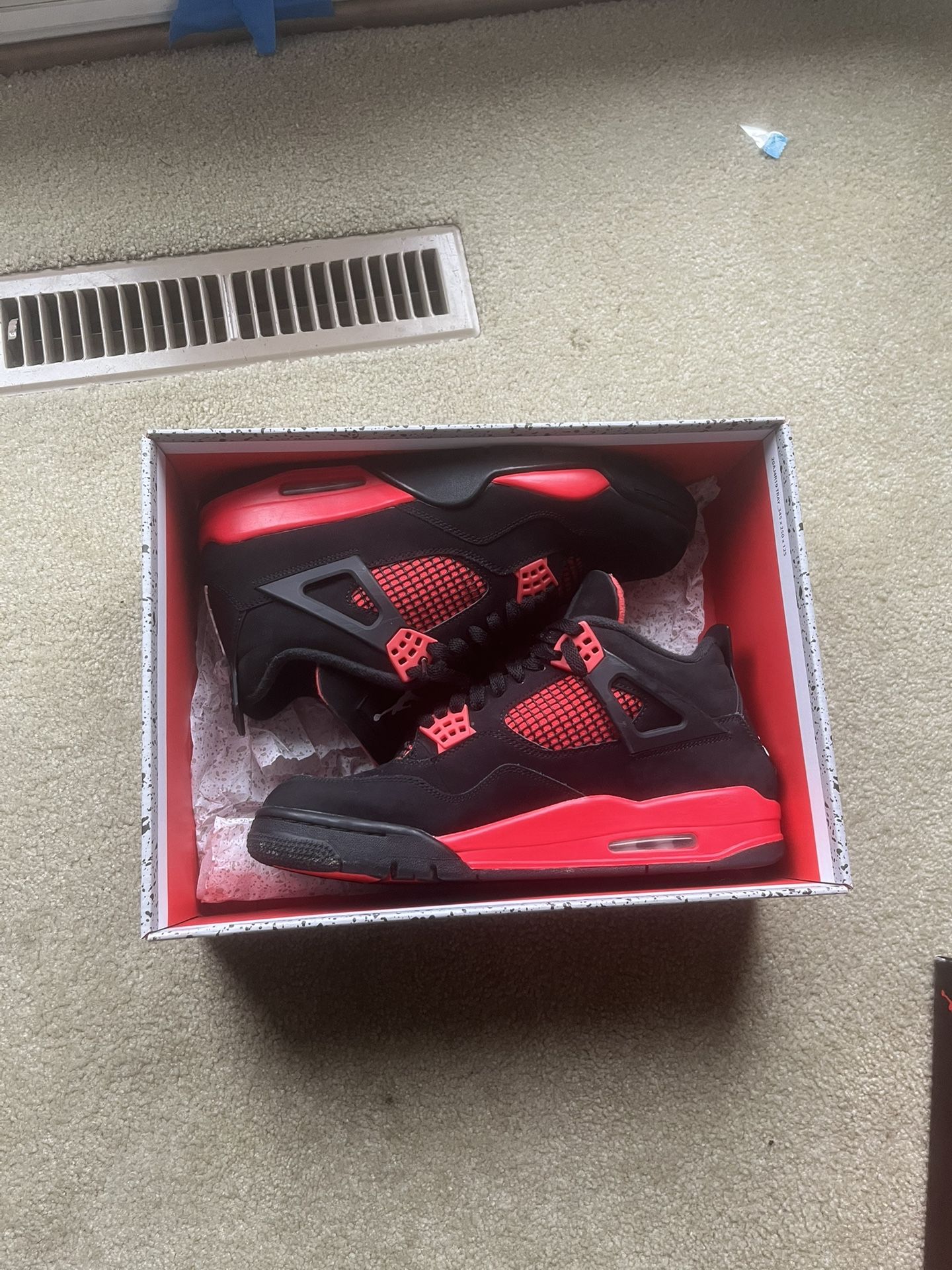 Red Thunder 4s