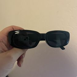 Y2K 90s Black Sunglasses