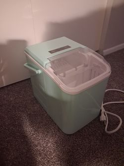 Ice maker