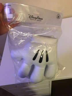 Mickey Mouse hands