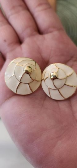 Vintage trifari earrings