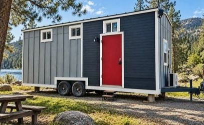 tiny housw for sale ideal for adu or guest house