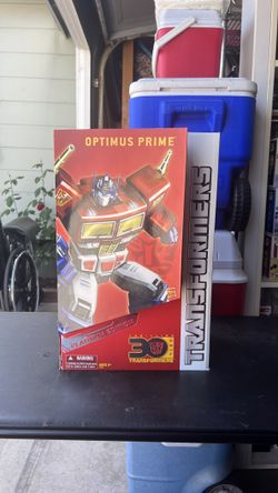 Transformer Optimus prime year of the horse platinum edition