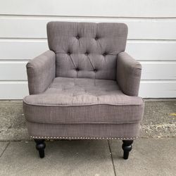 Comfy Grey Chair With Buttoned Cushions 