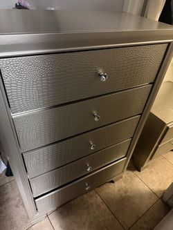 Night stand dresser and chair