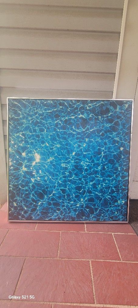 Nice Pic For Bath Or Pool 30inch By 30 Inch