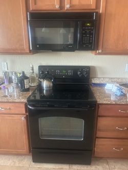 GE Oven and Microwave