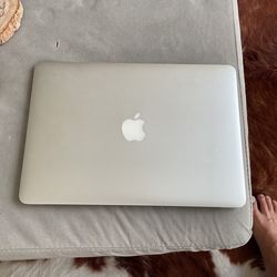 Mac Book Air
