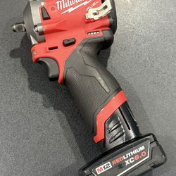 Milwaukee M12 3/8 Impact Drill