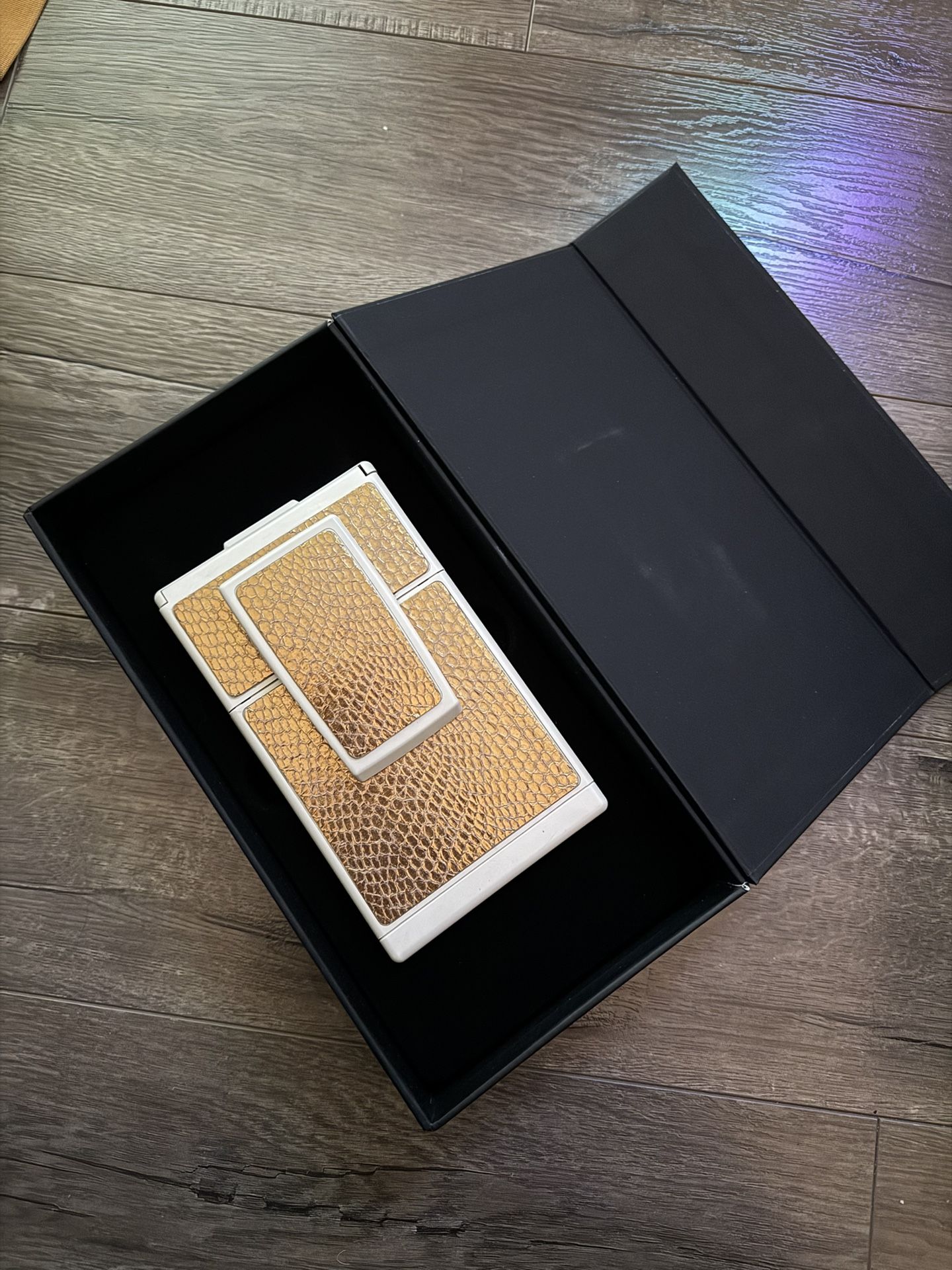 Polaroid SX-70 W/ Flash Bar and Sample Images