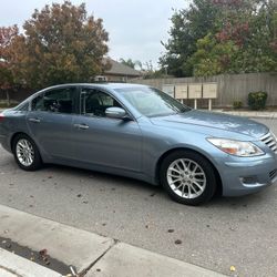 2009 Hyundai Genesis 