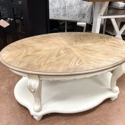 New Oval Coffee Table 🔥🔥 IN STOCK 