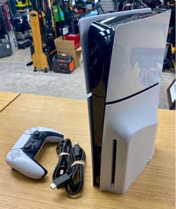 Ps5 slim disc edition w/ box Warranty & 5 games