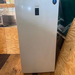 Upright Freezer