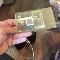 2001 SP Authentic Preview Authentic Threads Mark O'Meara 