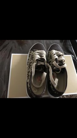 Michael kors shoes size 7