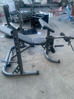 Weight bench