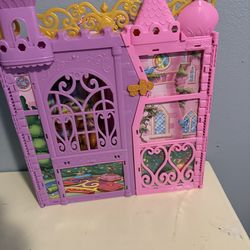 Foldable Doll House