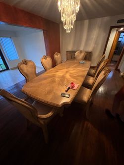 Ornately Traditional Dining Table and 8 Chairs Set