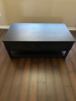 Black Johurst Coffee Table with Lift Top